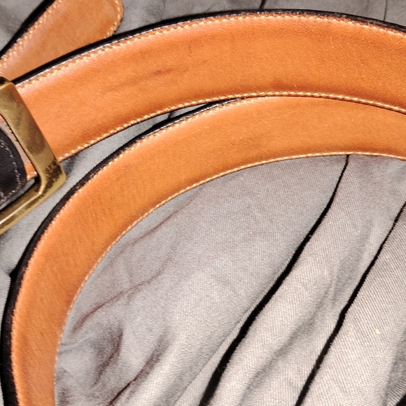 Trafalgar Ltd Genuine Leather Belt Size 36 Brown Brass Buckle Classic Dress - Picture 2 of 8